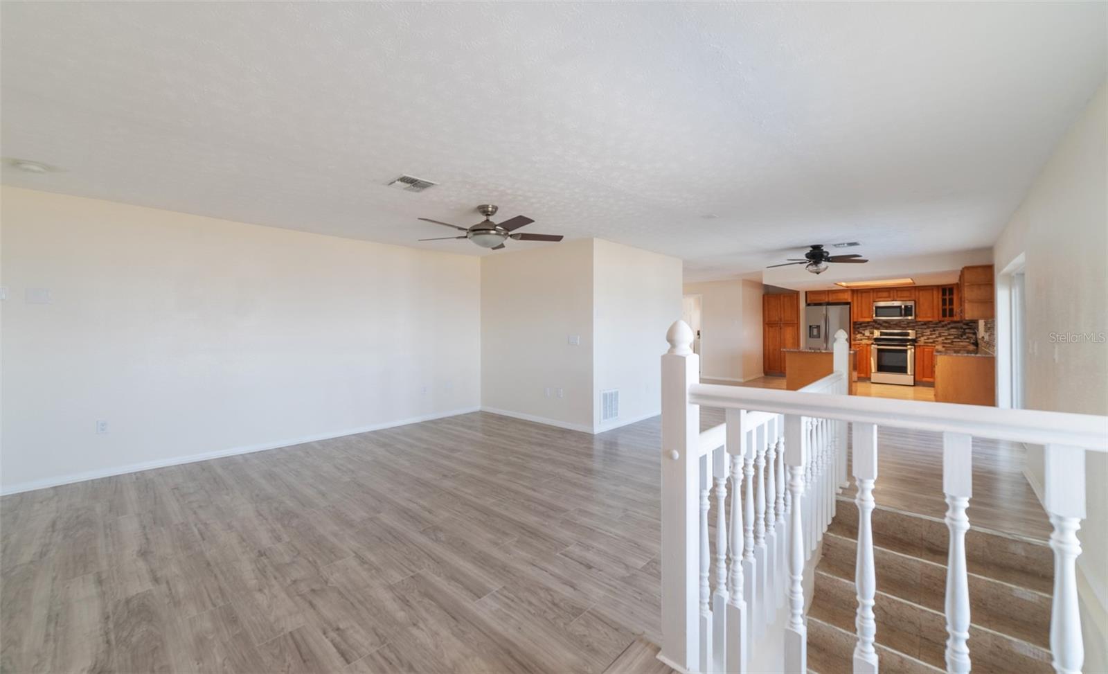 Image 52 of 100 For 5521 Westshore Drive