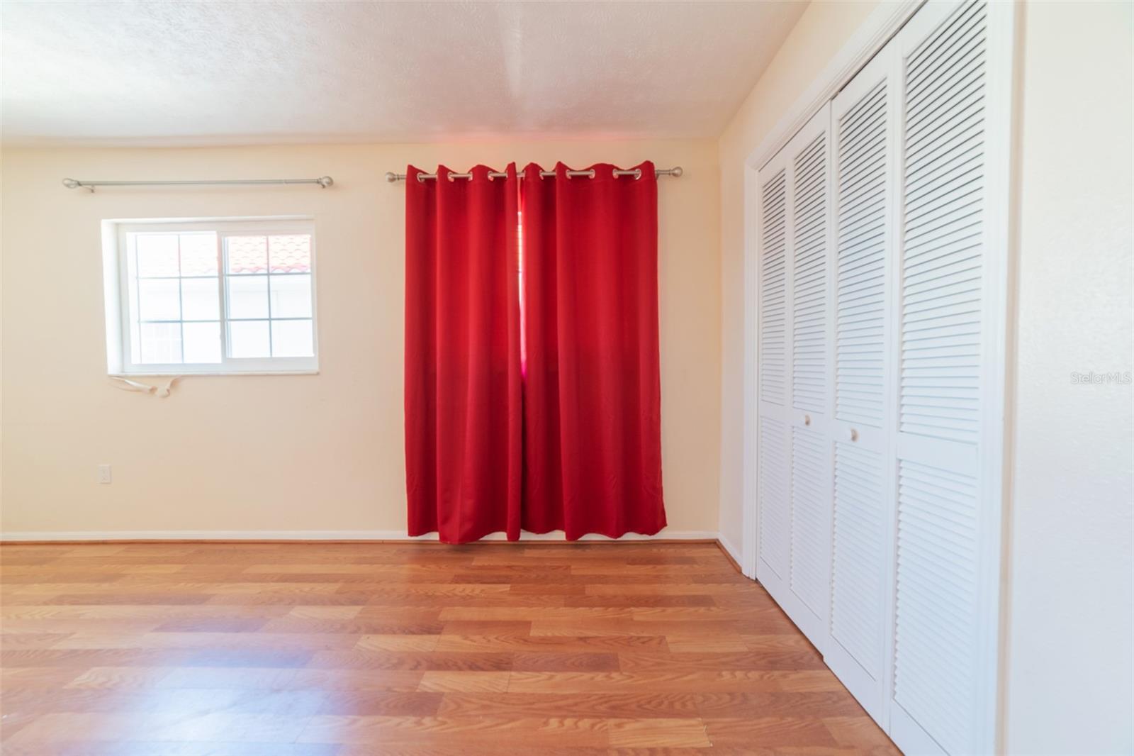 Image 68 of 100 For 5521 Westshore Drive