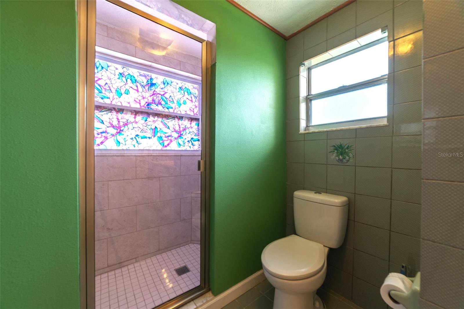 Image 70 of 100 For 5521 Westshore Drive