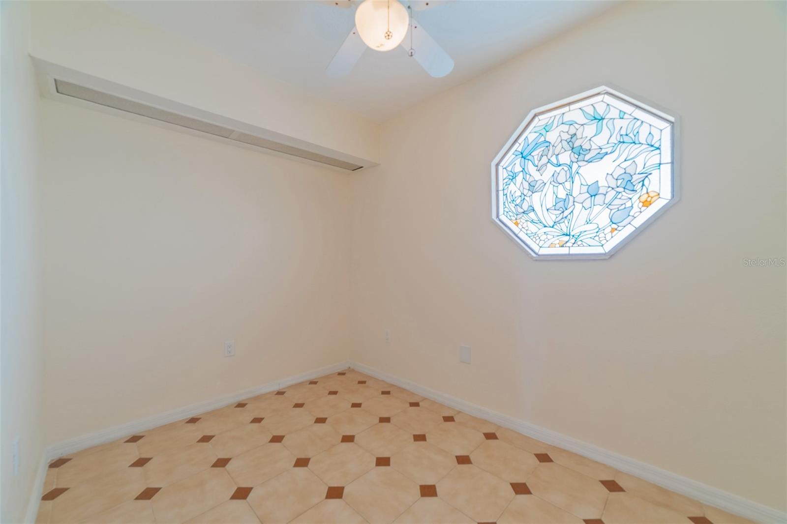 Image 83 of 100 For 5521 Westshore Drive