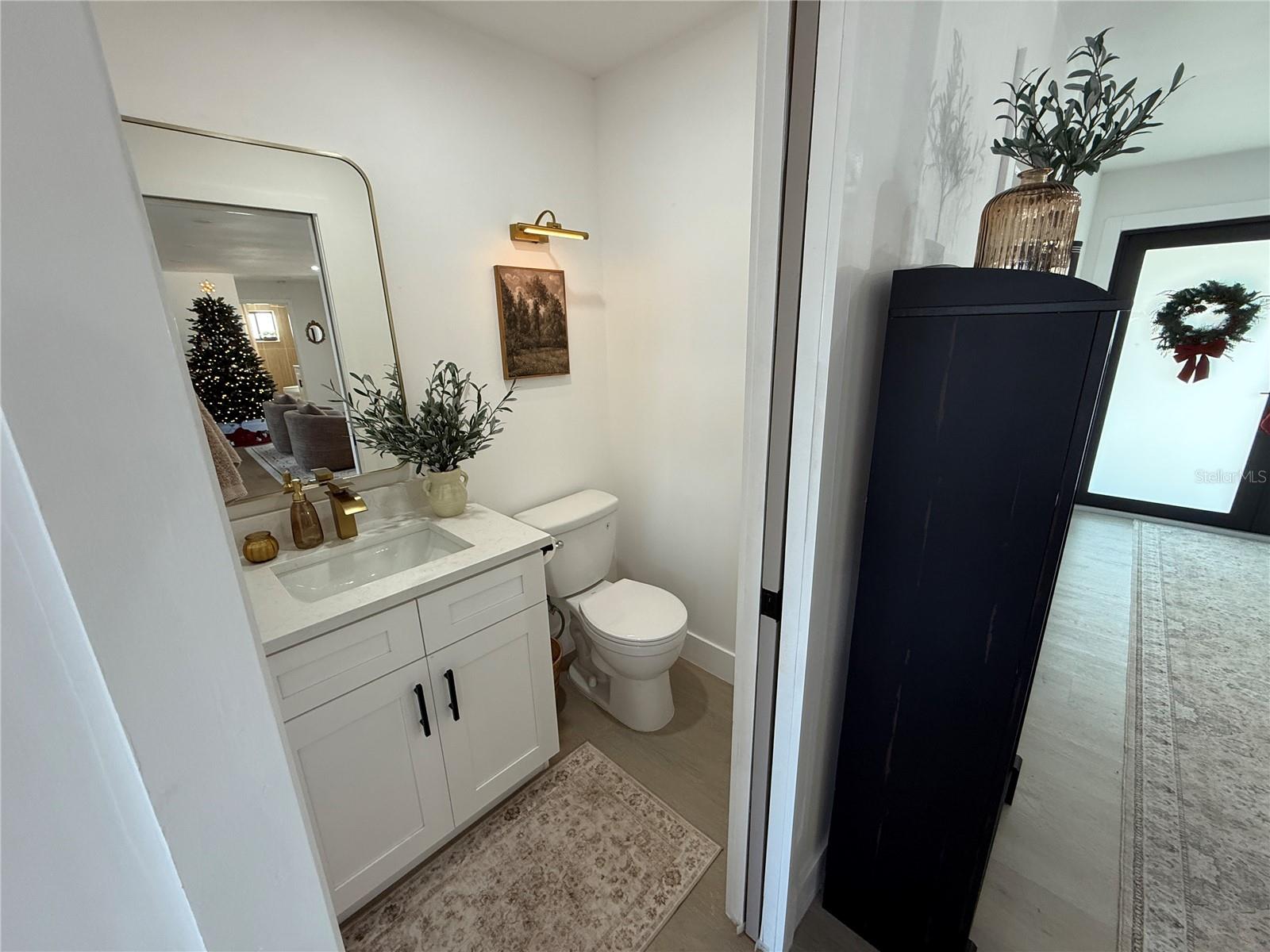 Image 23 of 39 For 6510 Abaco Drive