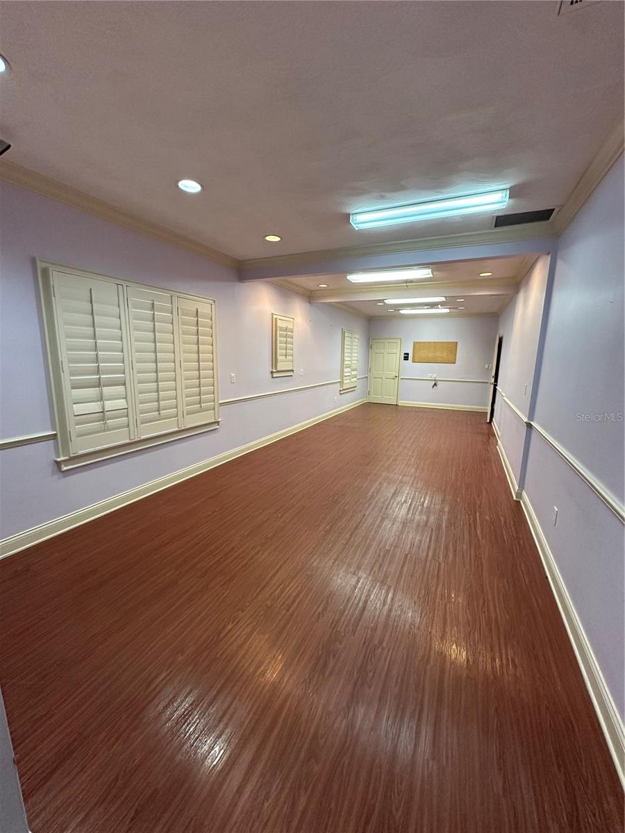 Image 14 of 26 For 1005 Pinellas Street