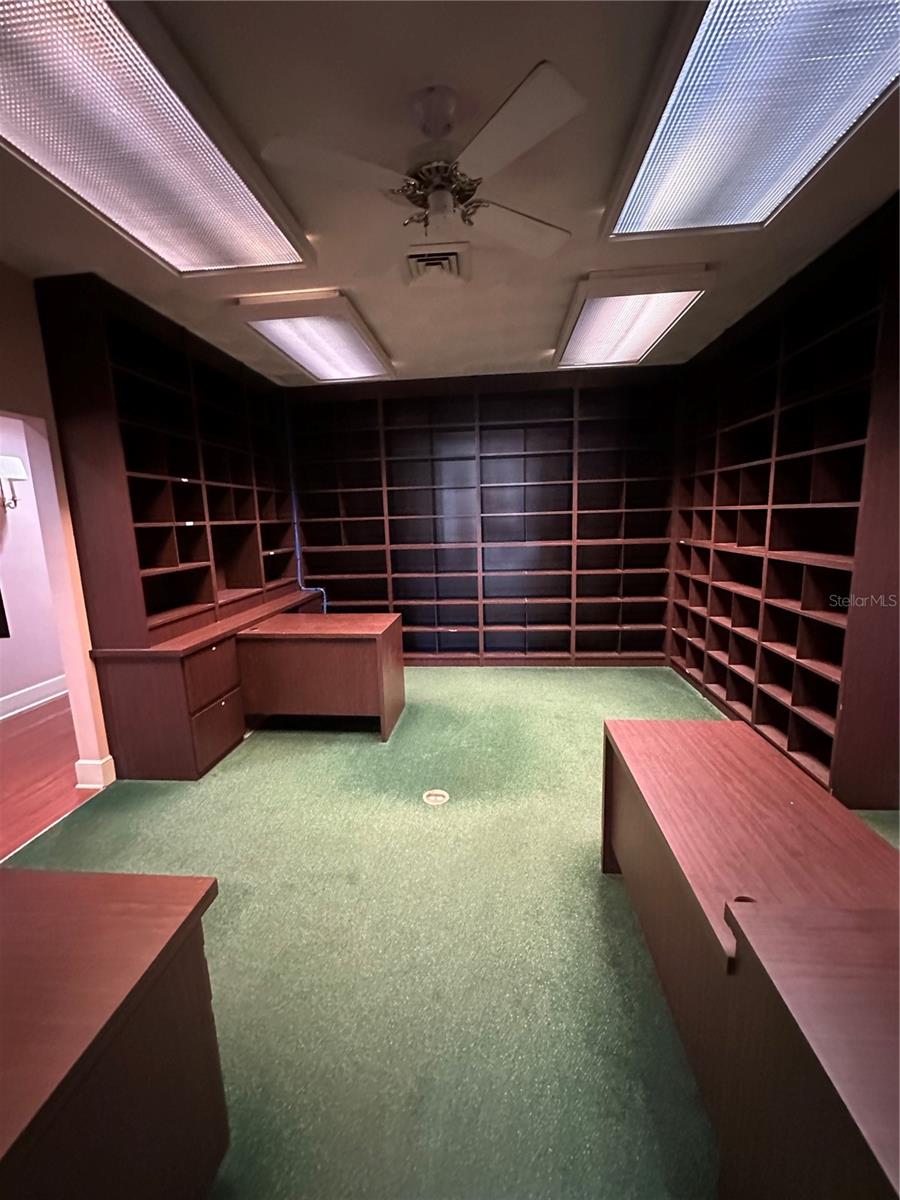 Image 7 of 26 For 1005 Pinellas Street