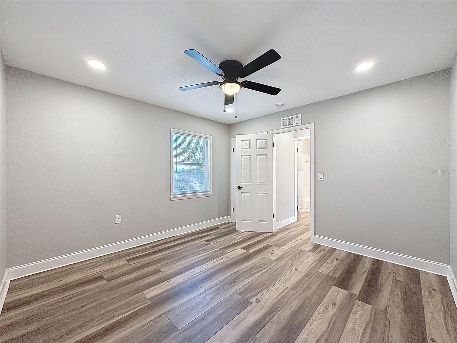 Image 35 of 59 For 9161 Royal Palm Avenue