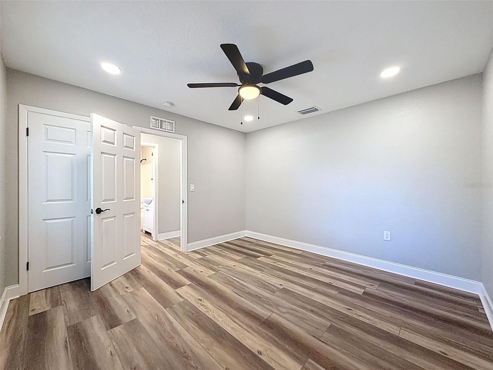 Image 36 of 59 For 9161 Royal Palm Avenue