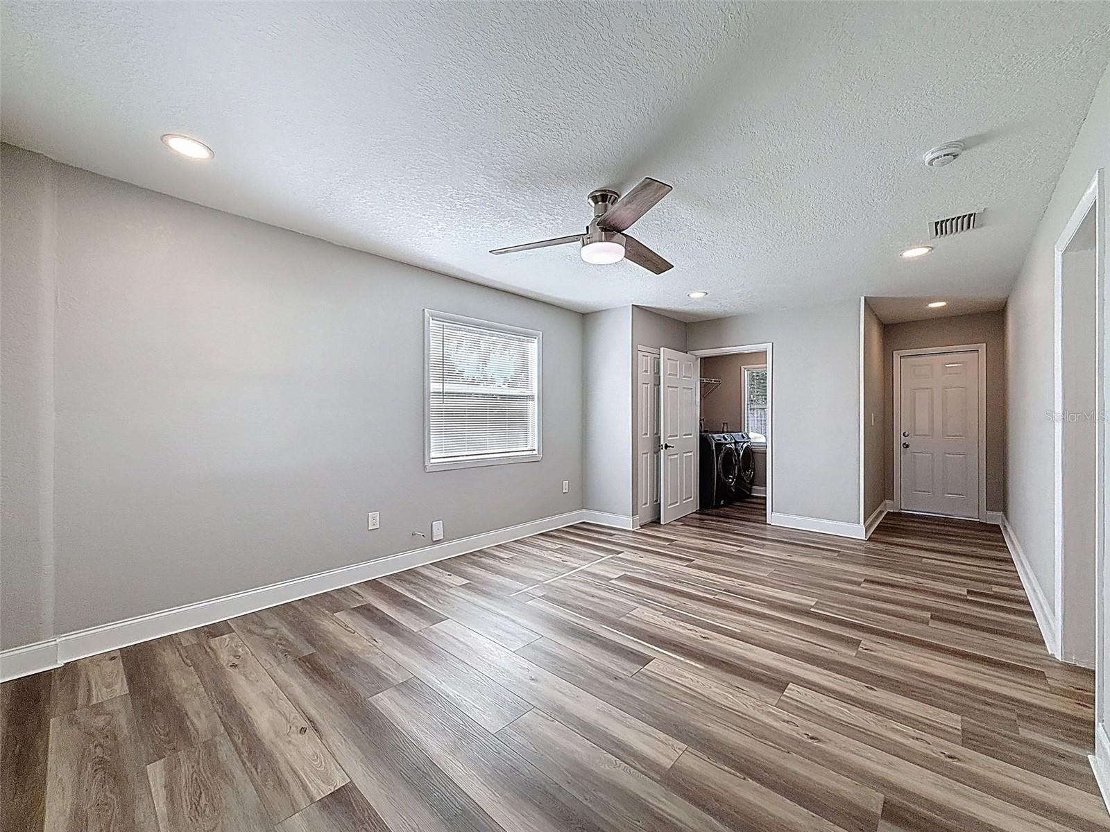 Image 38 of 59 For 9161 Royal Palm Avenue