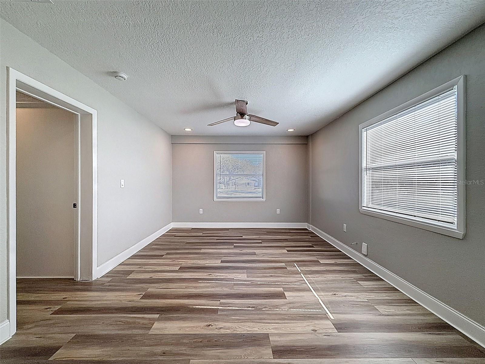 Image 42 of 59 For 9161 Royal Palm Avenue