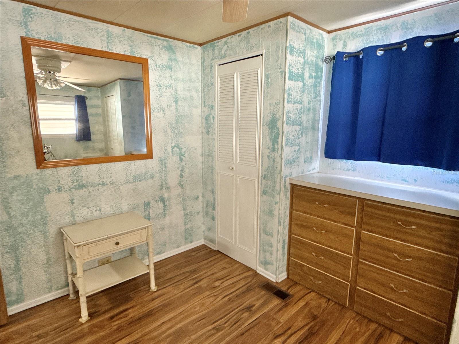 Listing photo id 11 for 7002 Mount Bristol Boulevard Ne 448