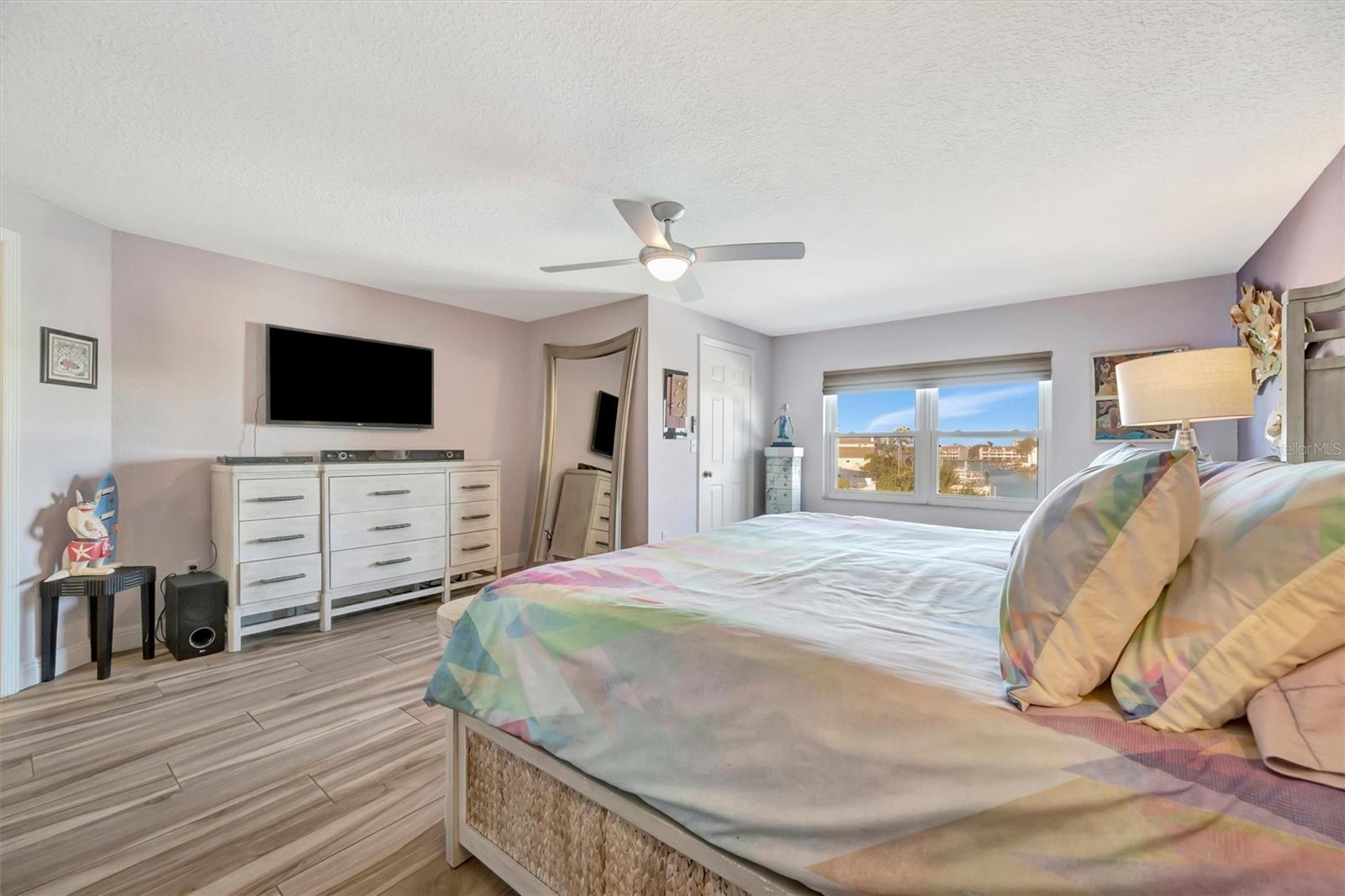 Image 61 of 89 For 152 117th Avenue 2