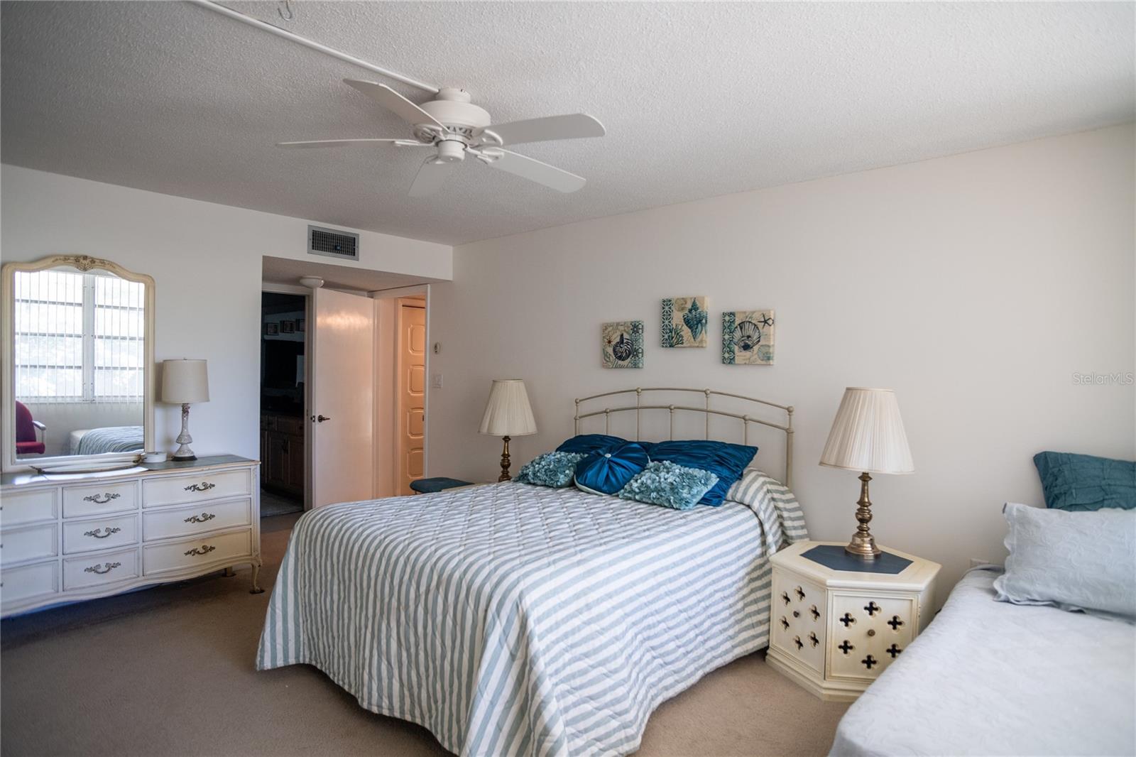 Image 14 of 27 For 2630 Pearce Drive 104