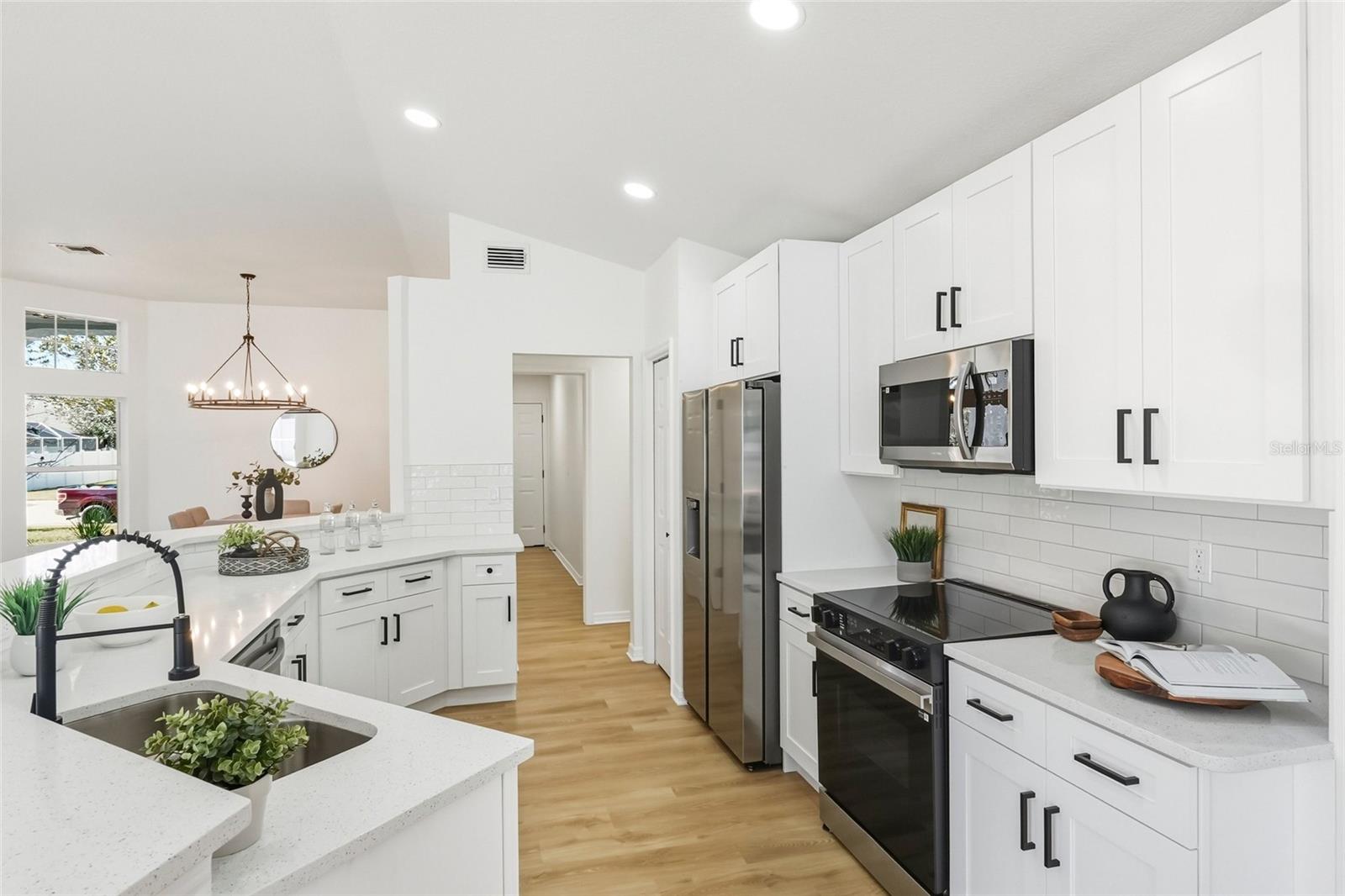 Image 13 of 36 For 19905 Wyndmill Circle