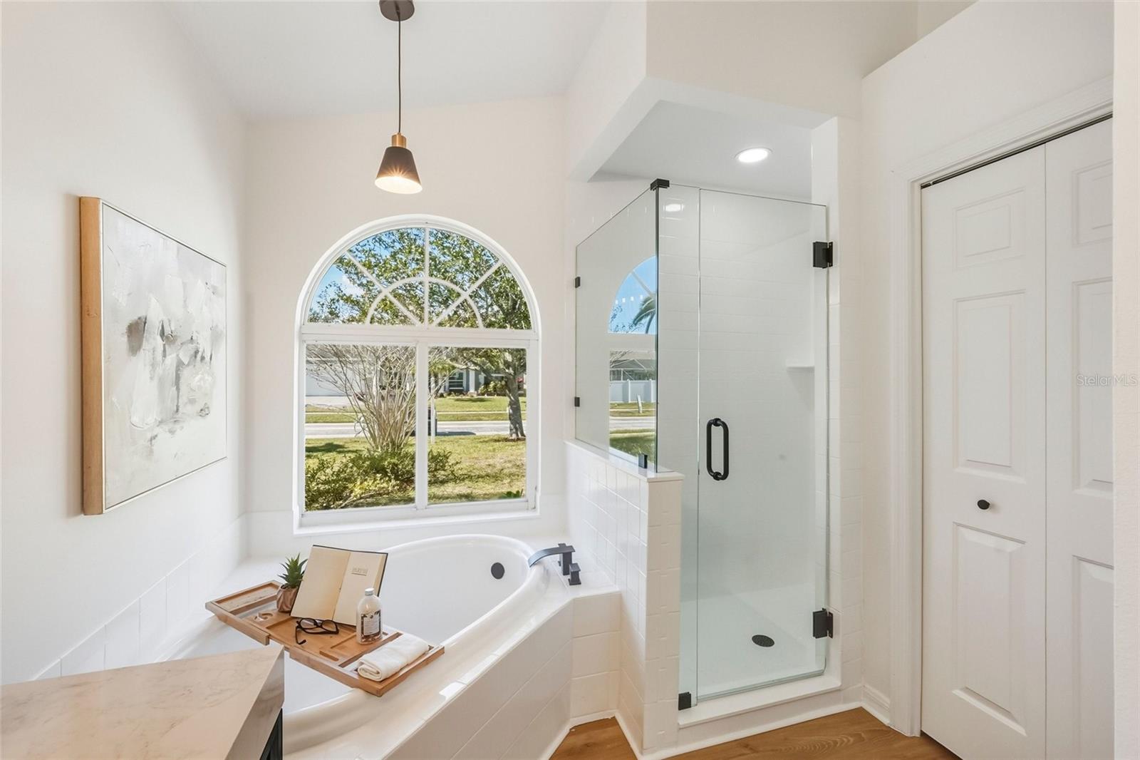 Image 18 of 36 For 19905 Wyndmill Circle