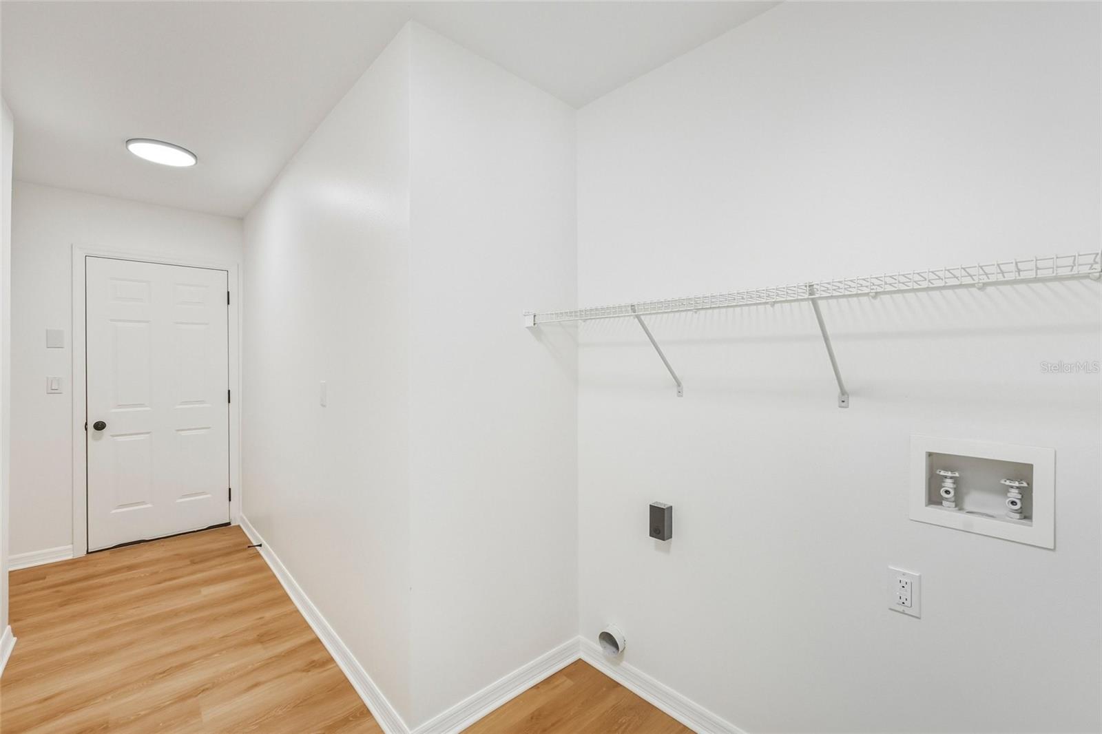 Image 24 of 36 For 19905 Wyndmill Circle