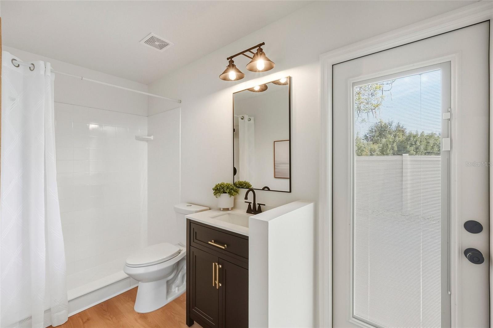 Image 26 of 36 For 19905 Wyndmill Circle