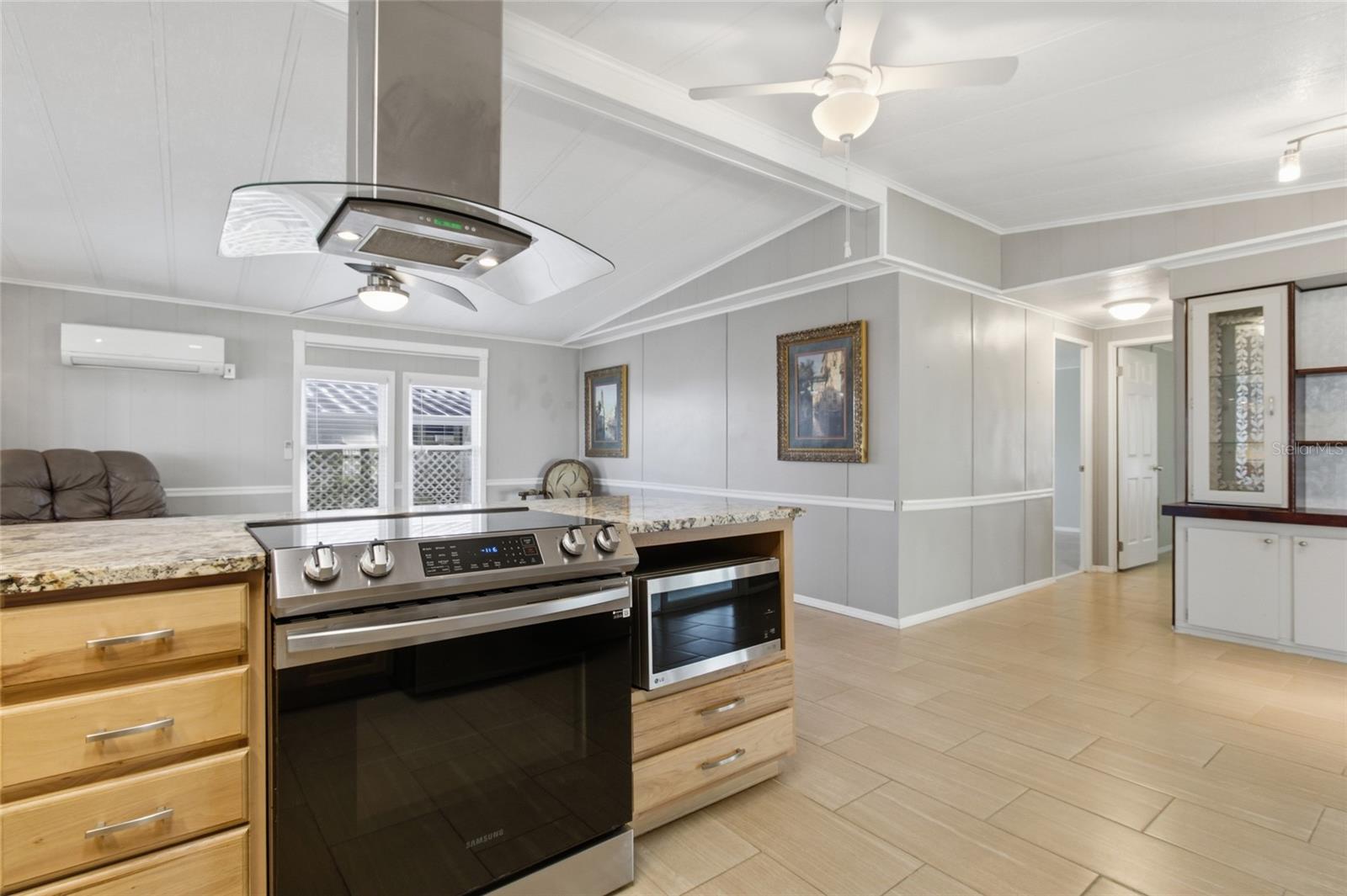 Image 15 of 43 For 36434 Malibu Way