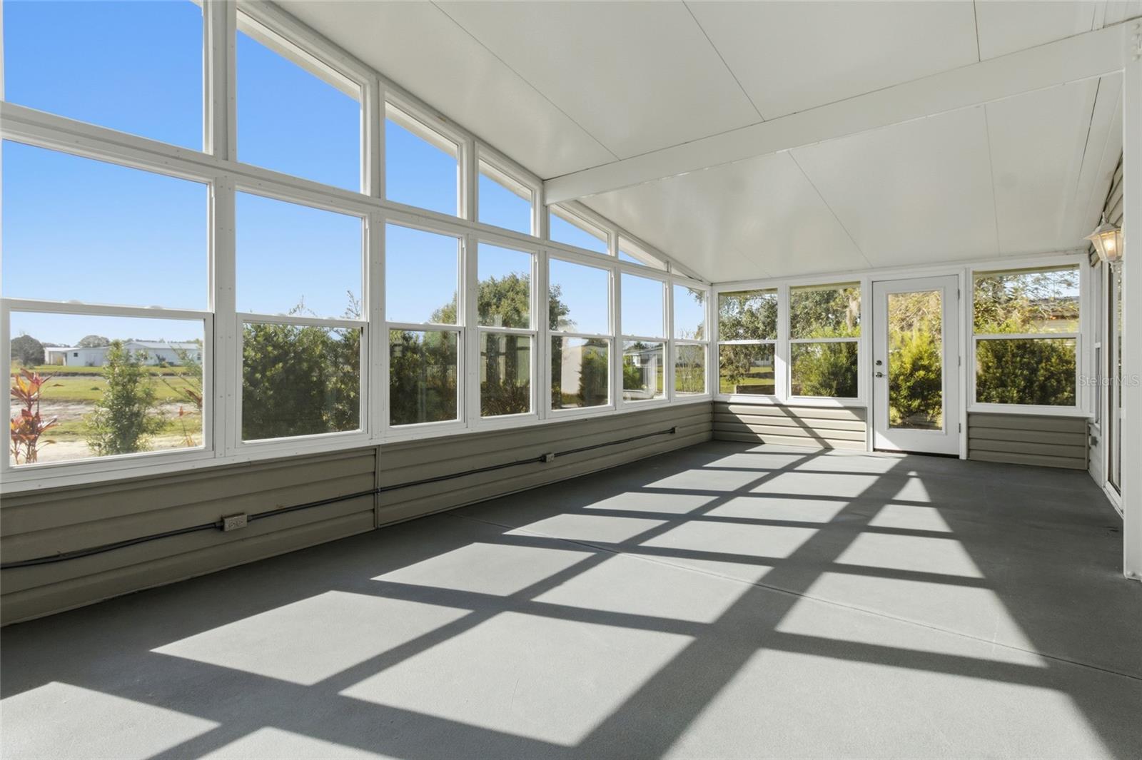 Image 29 of 43 For 36434 Malibu Way