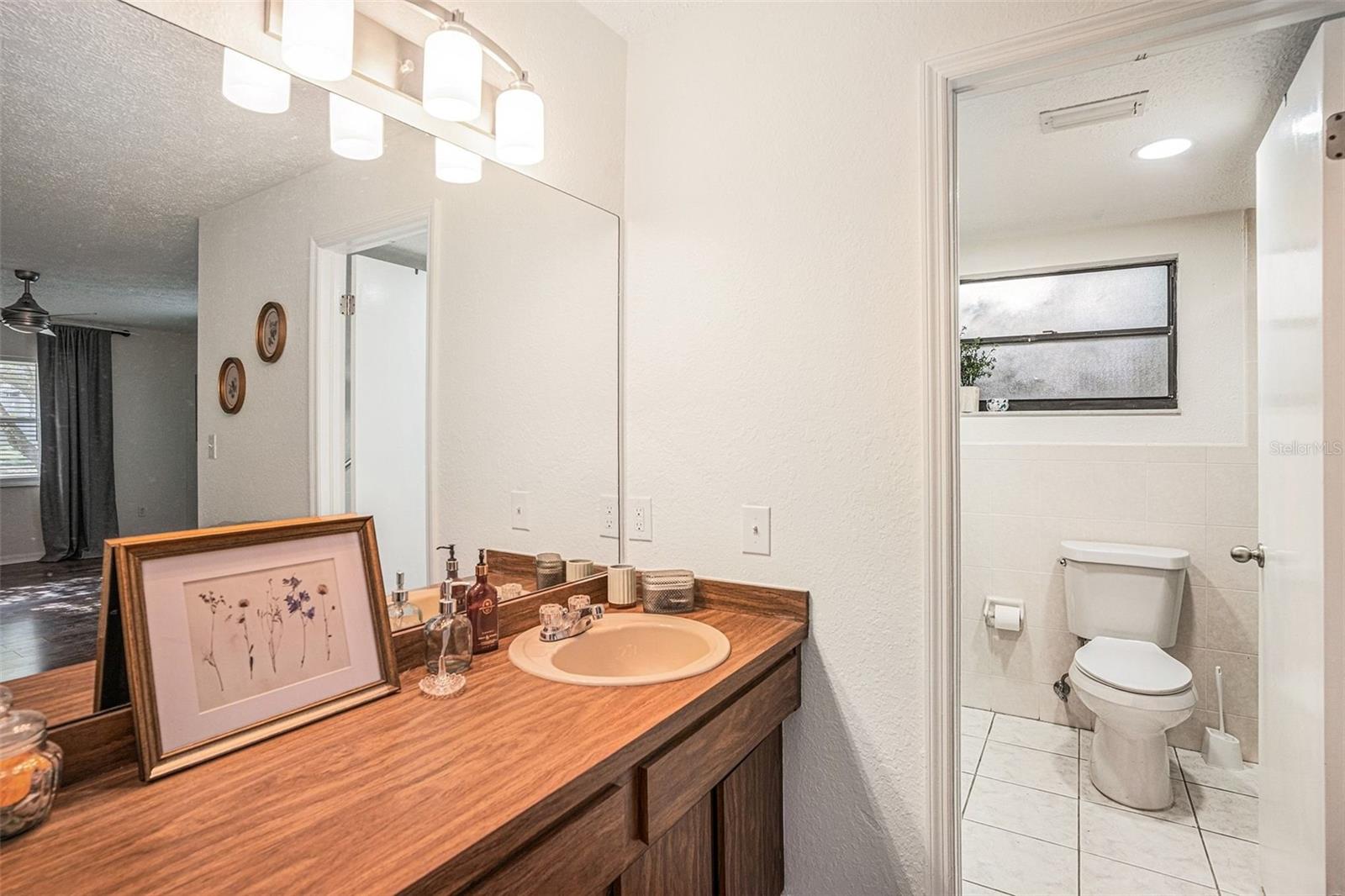 Listing photo id 21 for 7807 Duck Pond Court