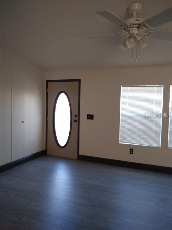 Image 3 of 13 For 5819 Coventry Drive