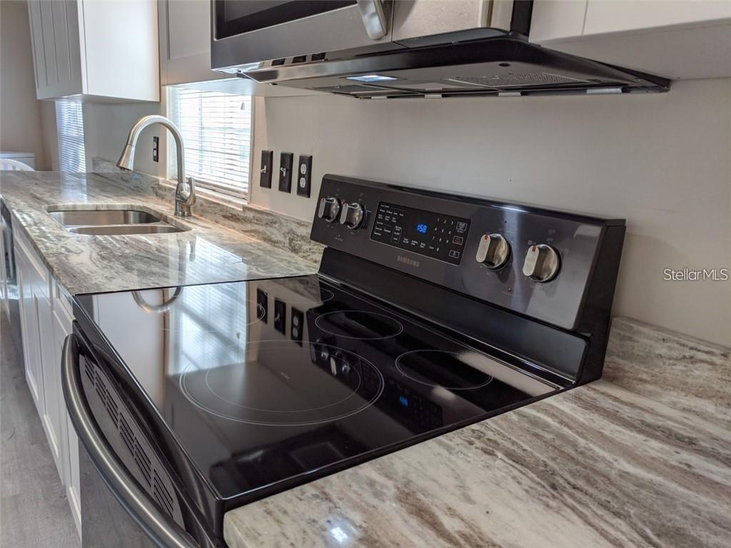 Image 4 of 13 For 5819 Coventry Drive