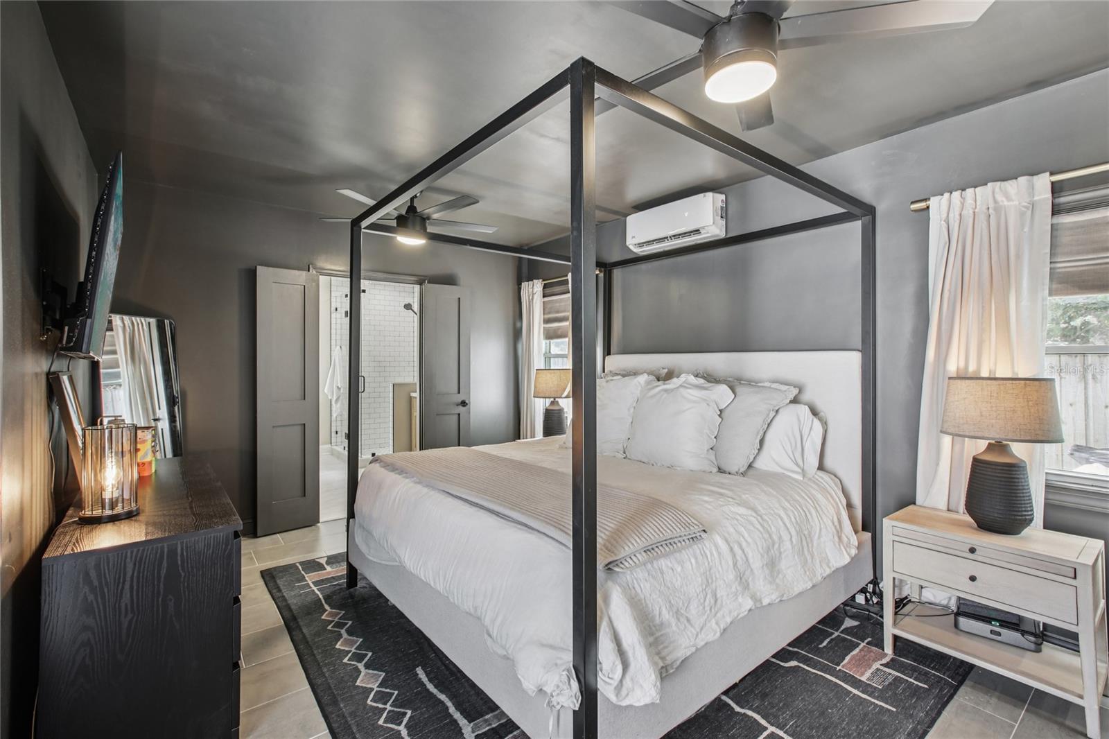 Image 16 of 29 For 204 Powhatan Avenue