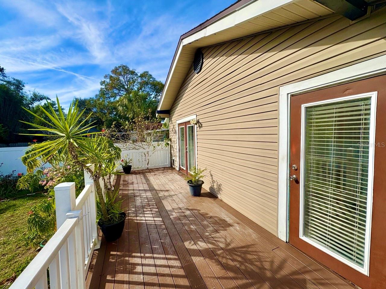 Image 19 of 24 For 302 Haya Street