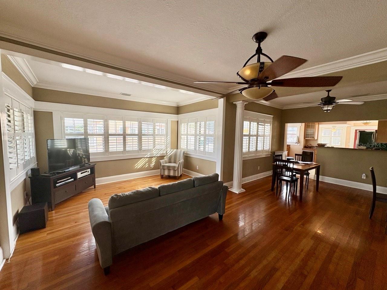 Image 7 of 24 For 302 Haya Street