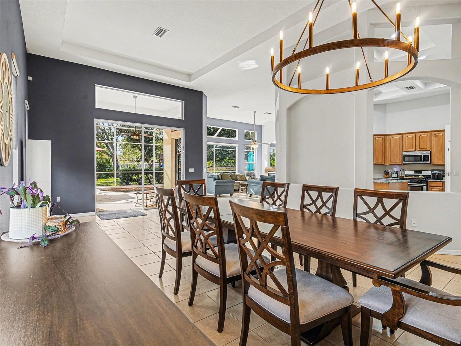 Image 11 of 34 For 8443 Sailing Loop