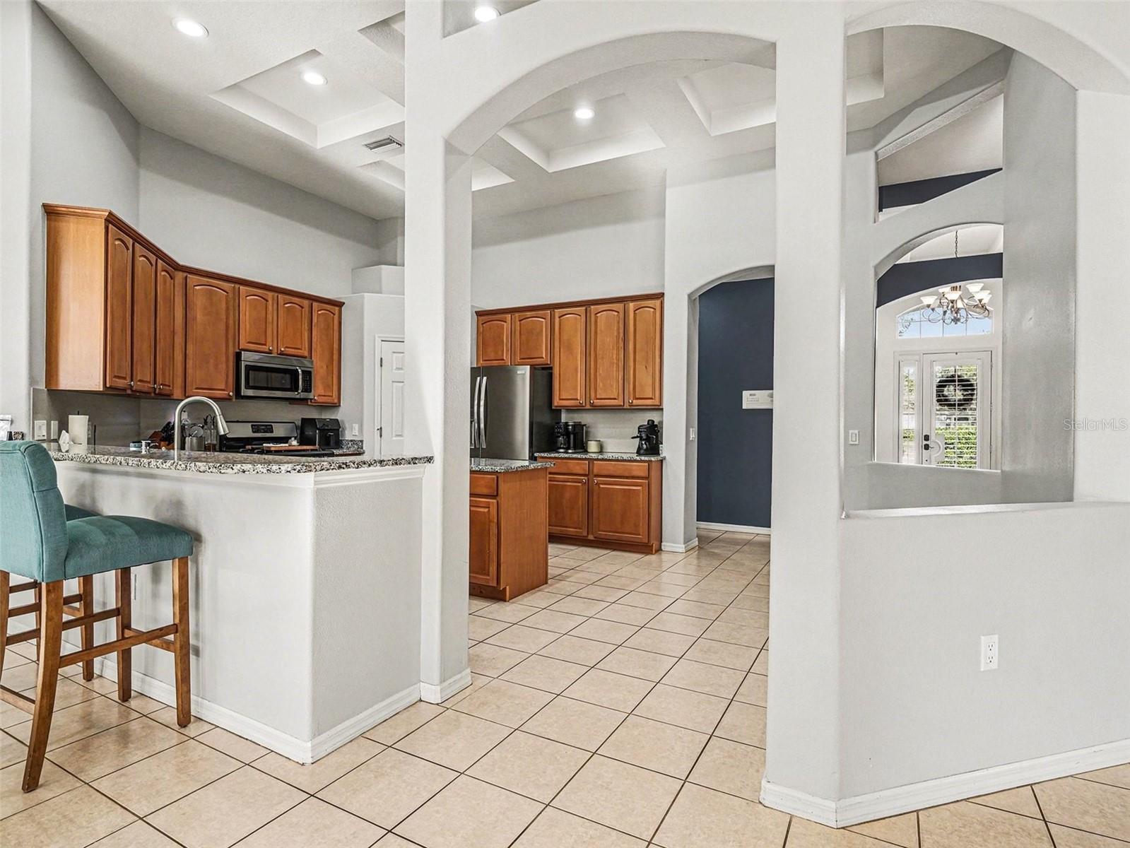 Image 14 of 34 For 8443 Sailing Loop