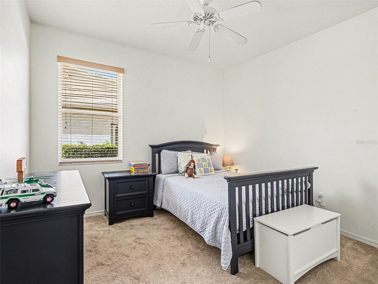 Image 25 of 34 For 8443 Sailing Loop