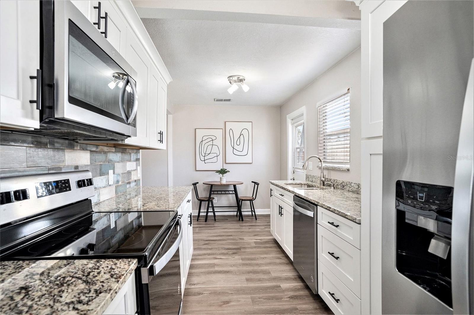 Image 10 of 26 For 2906 Dewey Street