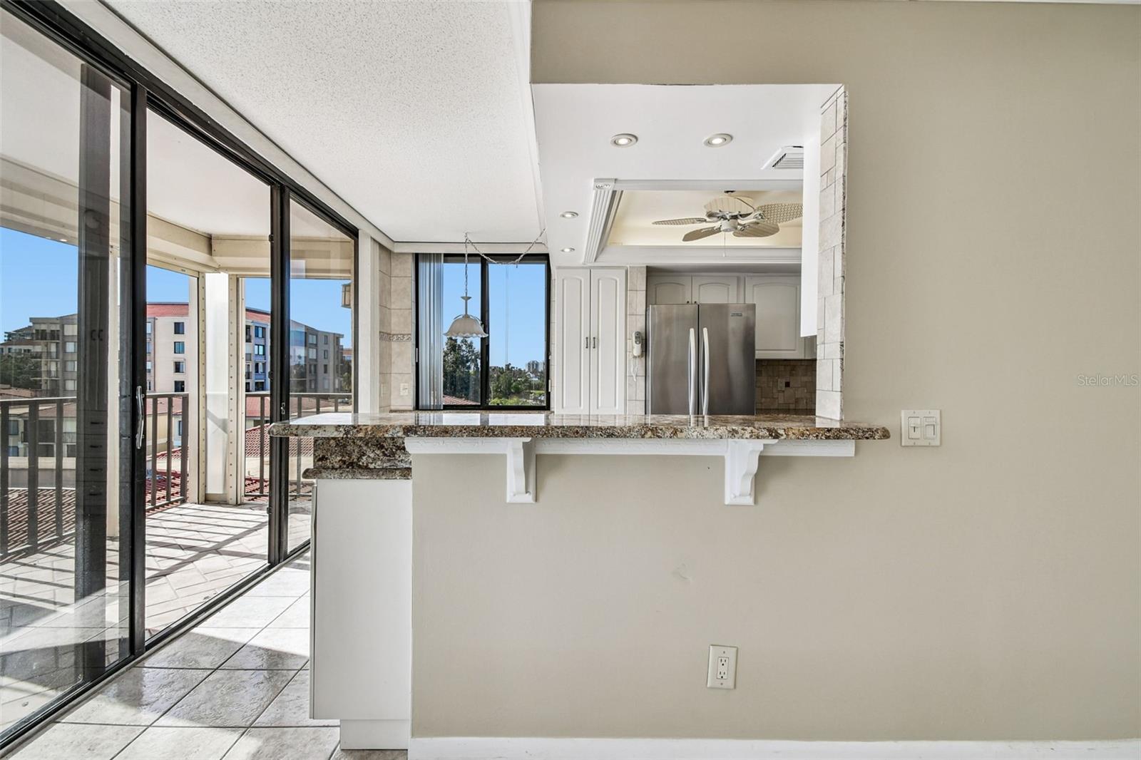 Image 15 of 25 For 6104 Palma Del Mar Boulevard S 402