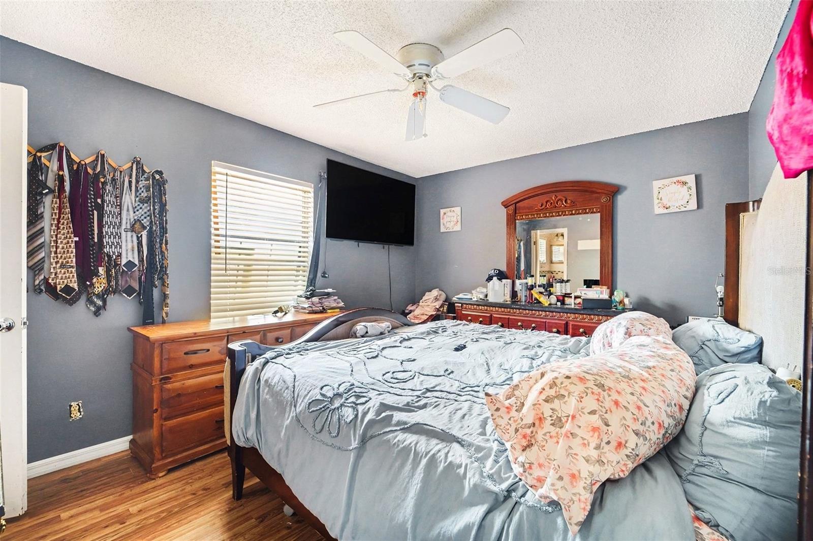 Image 15 of 18 For 37124 Goldenrod Court