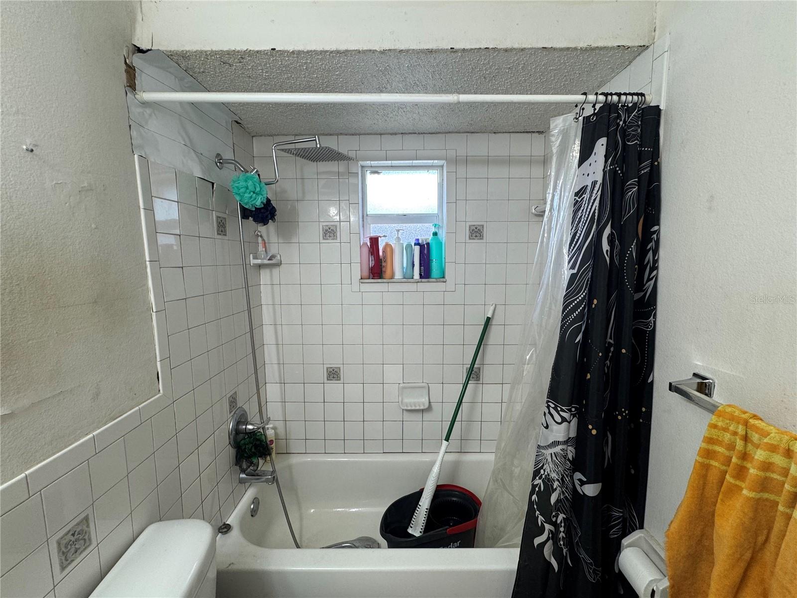 Image 15 of 40 For 1004 Melrose Street