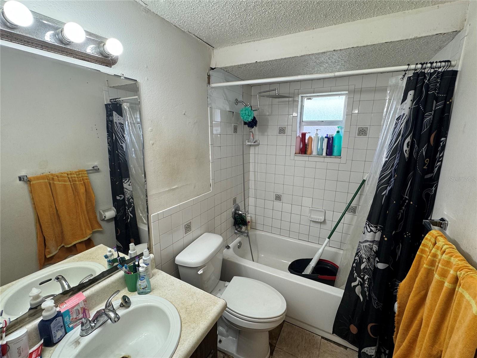 Image 16 of 40 For 1004 Melrose Street