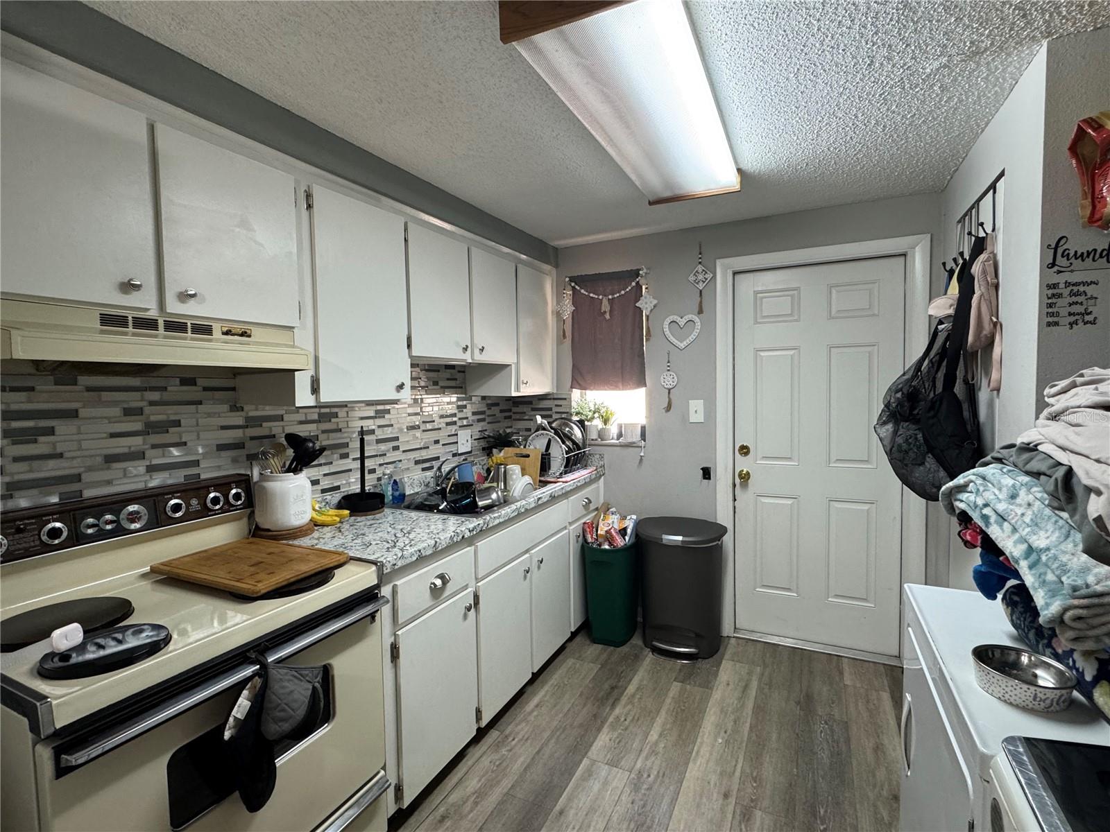 Image 26 of 40 For 1004 Melrose Street