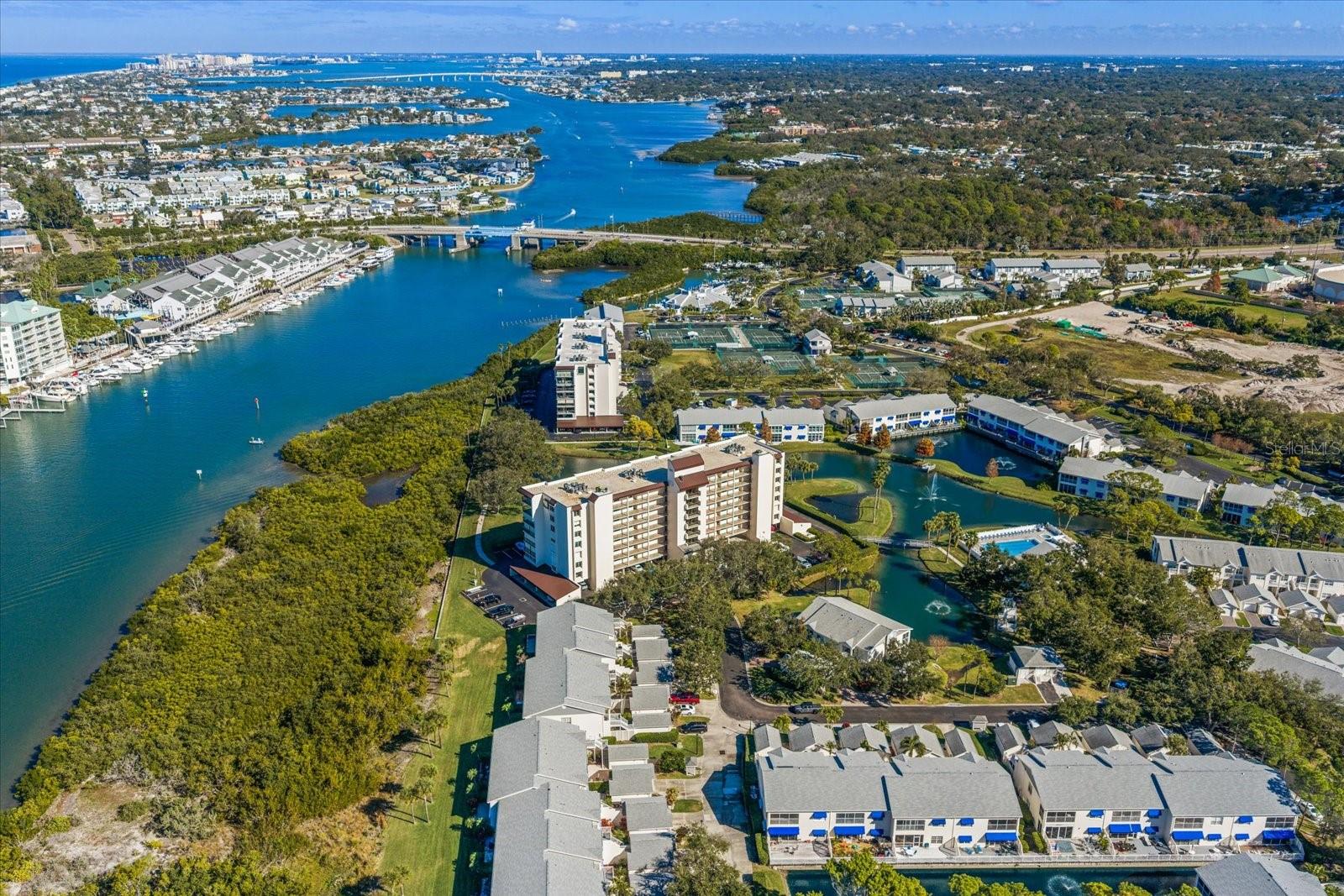 Image 4 of 56 For 11590 Shipwatch Drive 447