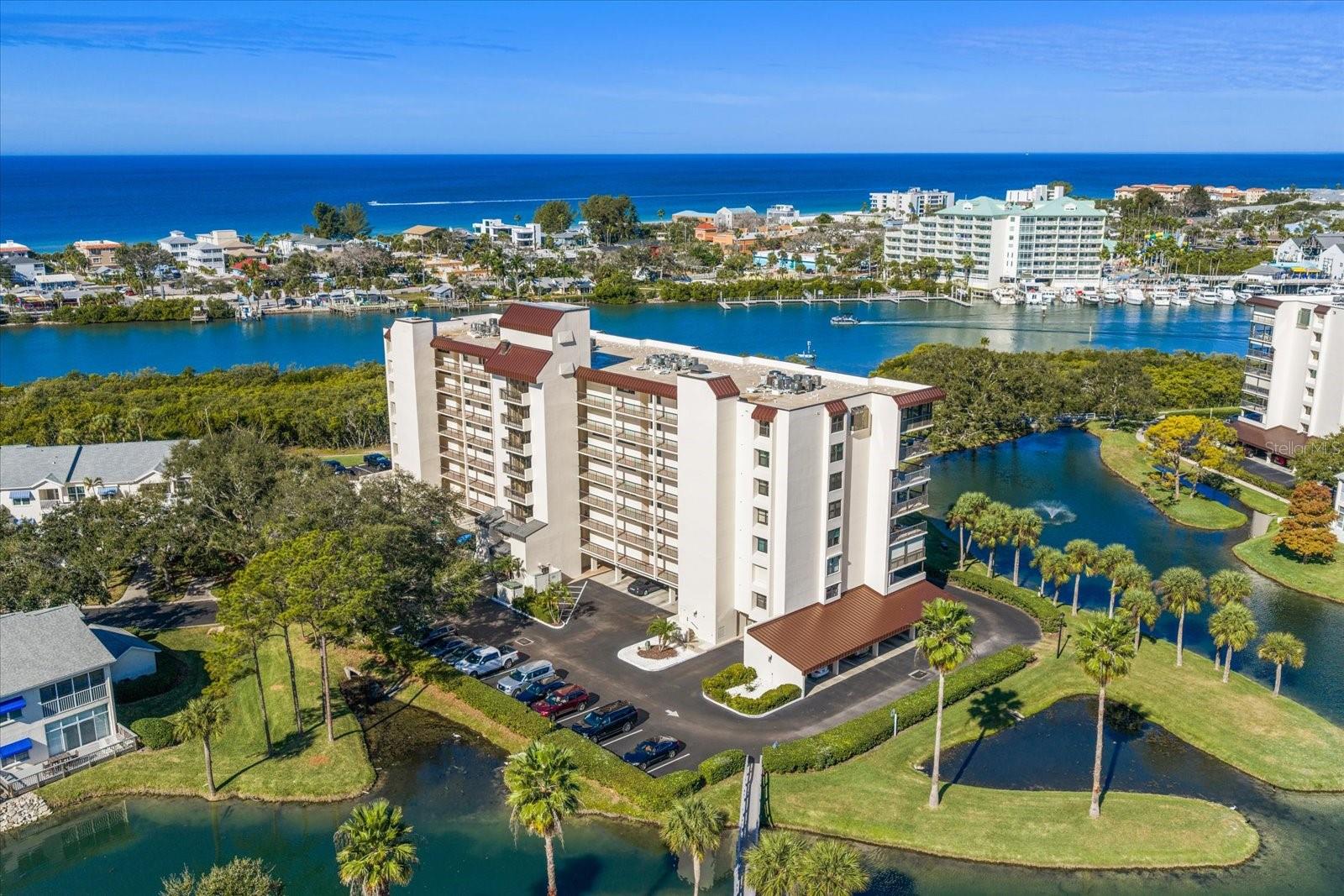 Image 6 of 56 For 11590 Shipwatch Drive 447