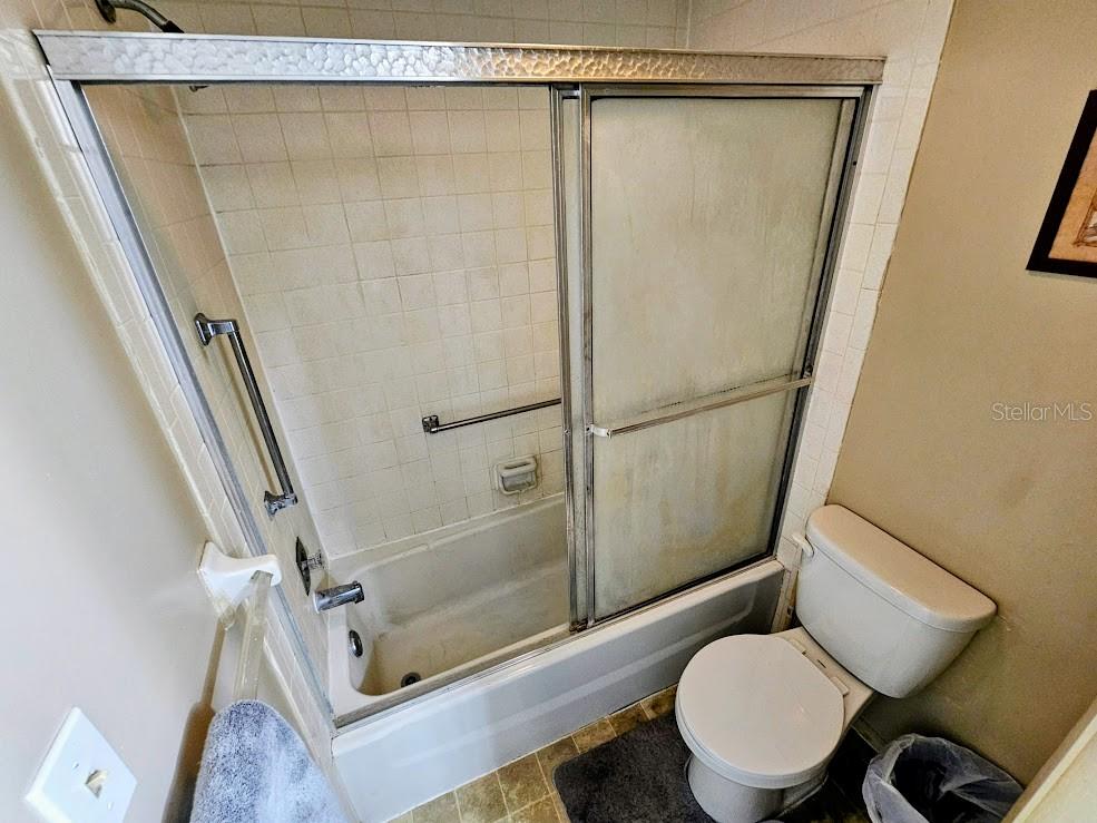 Listing photo id 15 for 7700 92nd Street 203