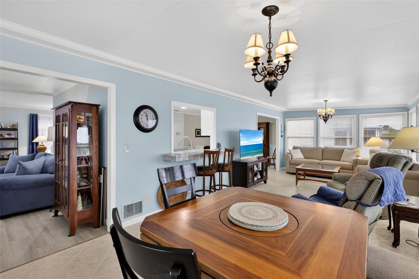 Image 18 of 40 For 521 El Prado