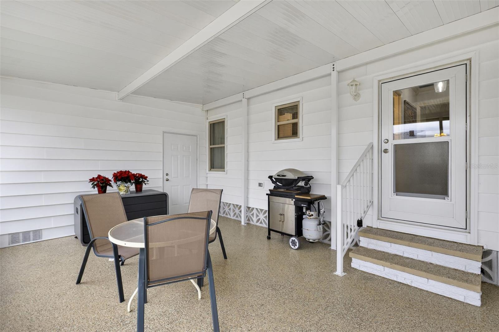 Image 4 of 40 For 521 El Prado