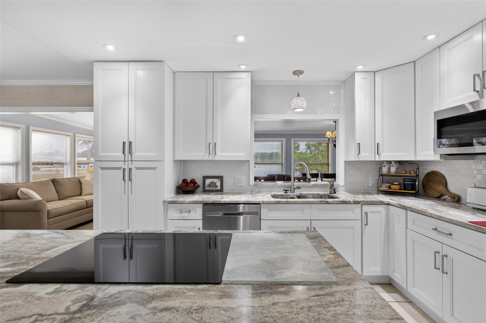 Image 7 of 40 For 521 El Prado