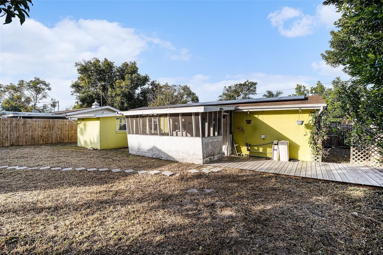 Image 31 of 34 For 4624 Belfast Drive