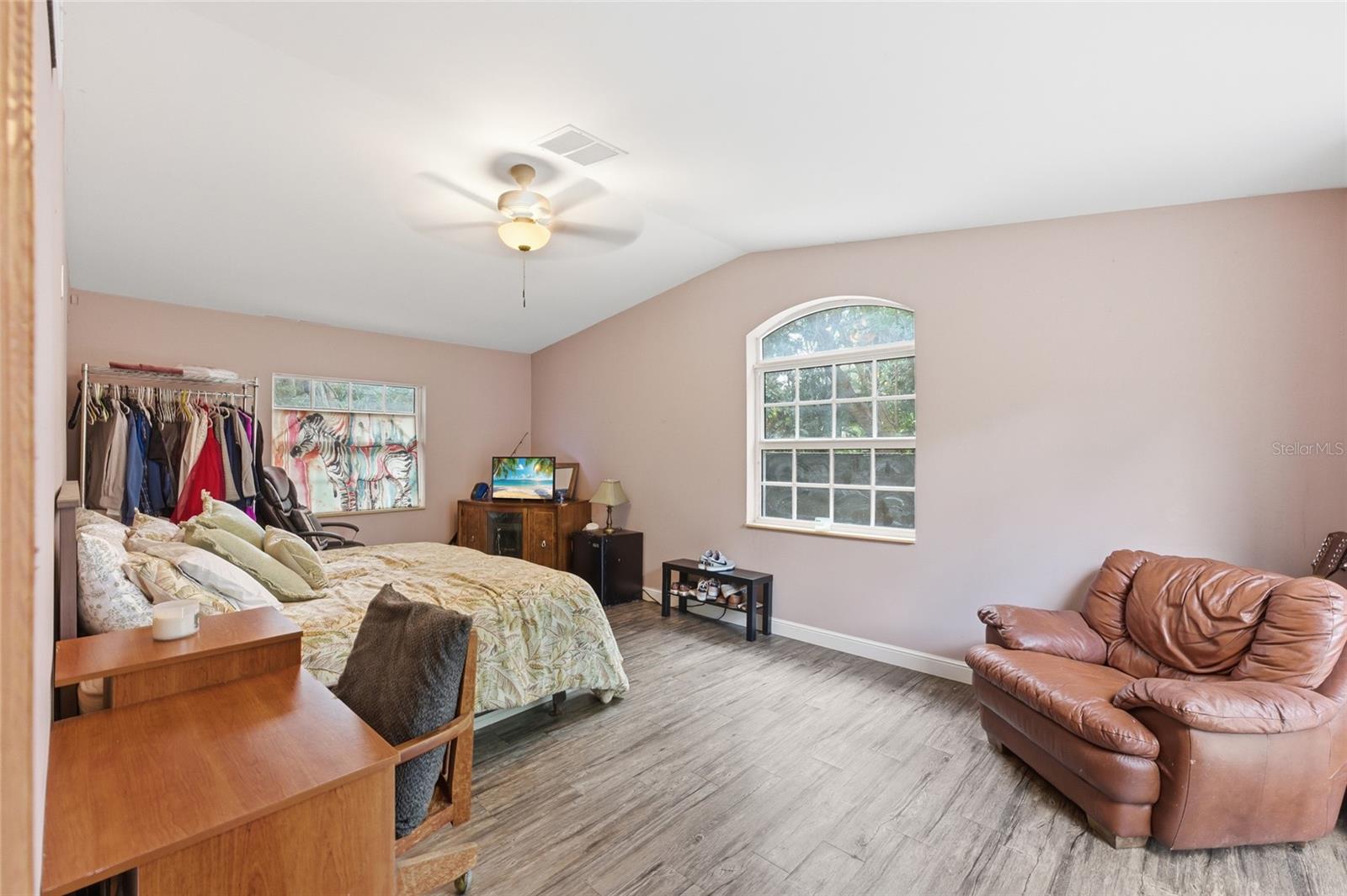 Image 13 of 70 For 2221 28th Way