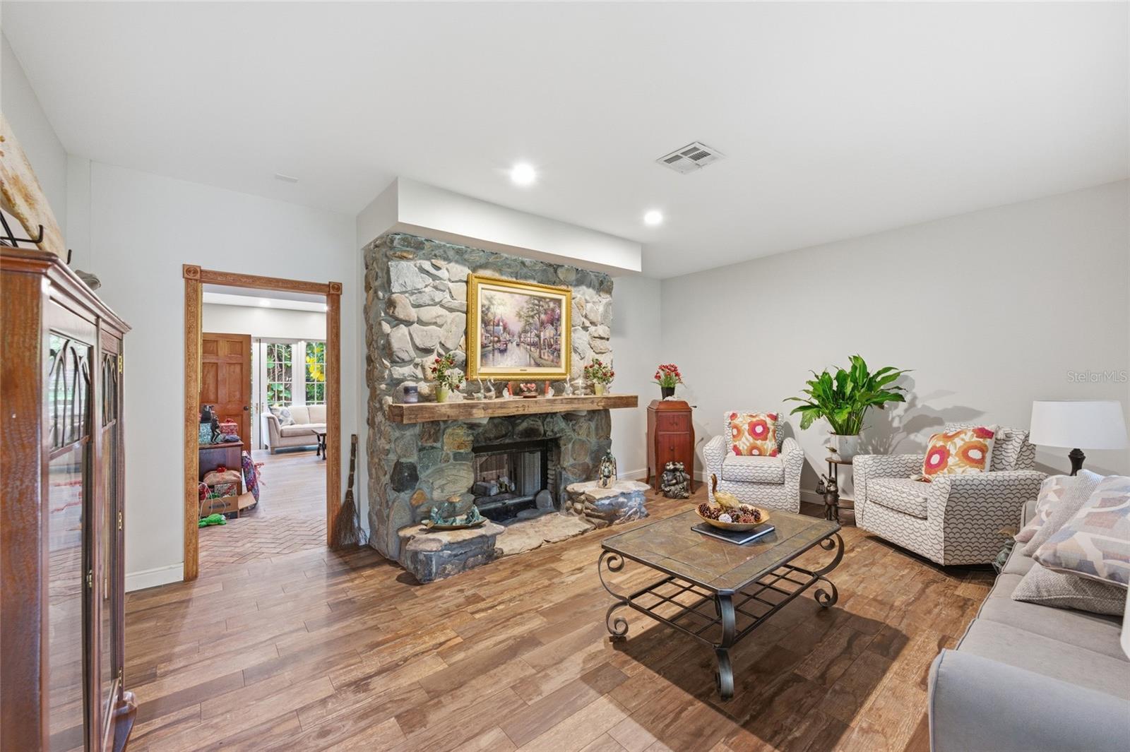 Image 15 of 70 For 2221 28th Way