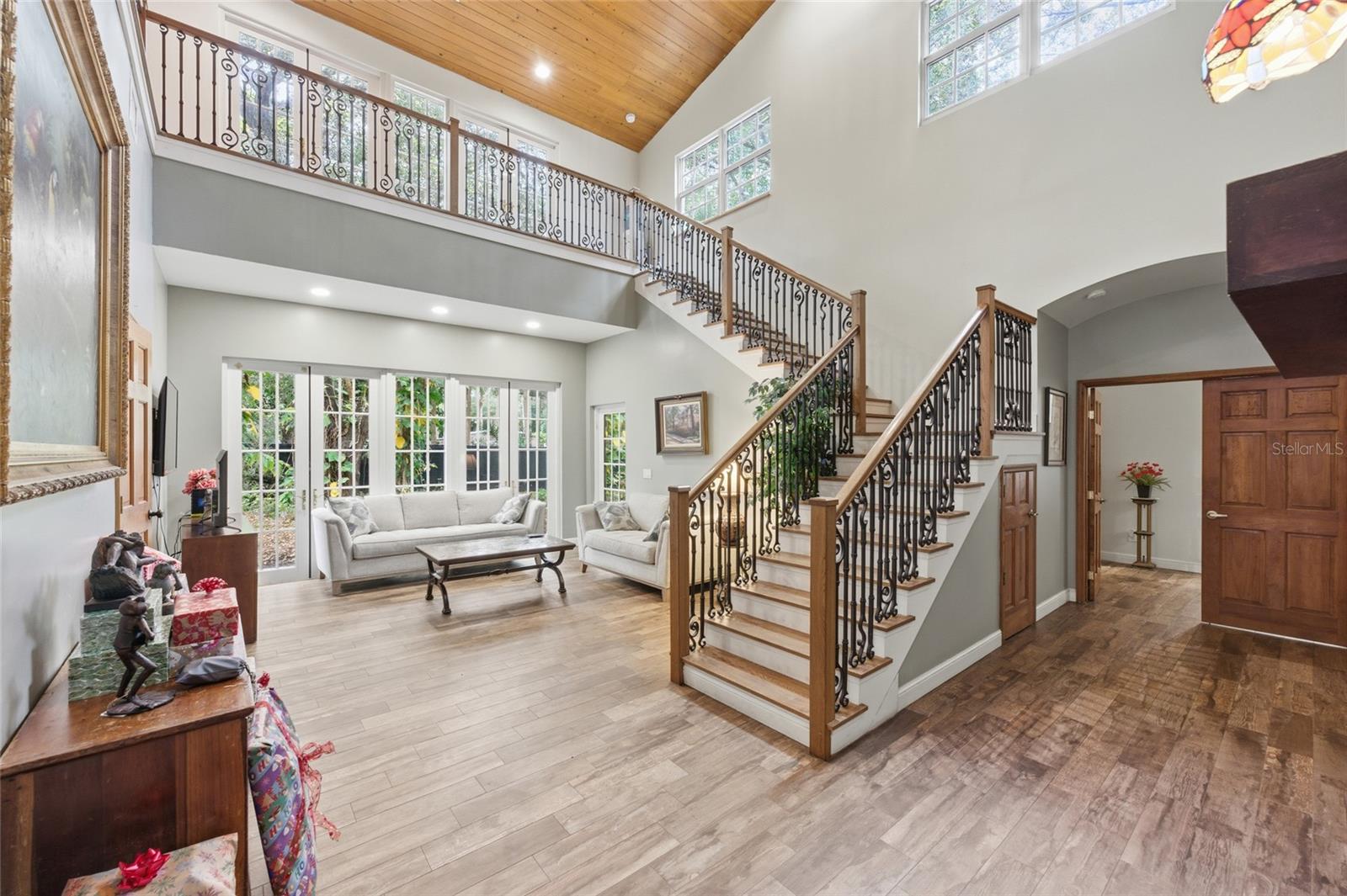 Image 16 of 70 For 2221 28th Way