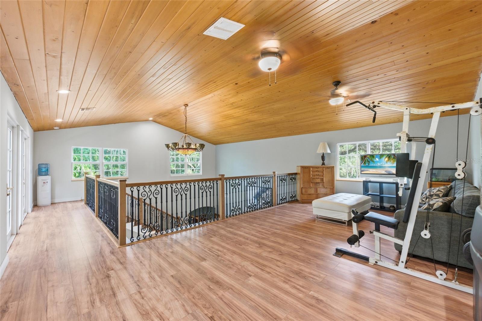 Image 22 of 70 For 2221 28th Way