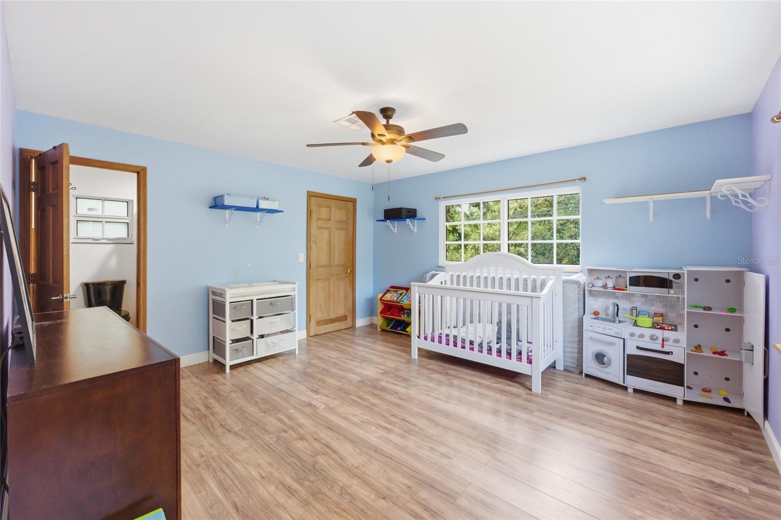 Image 23 of 70 For 2221 28th Way