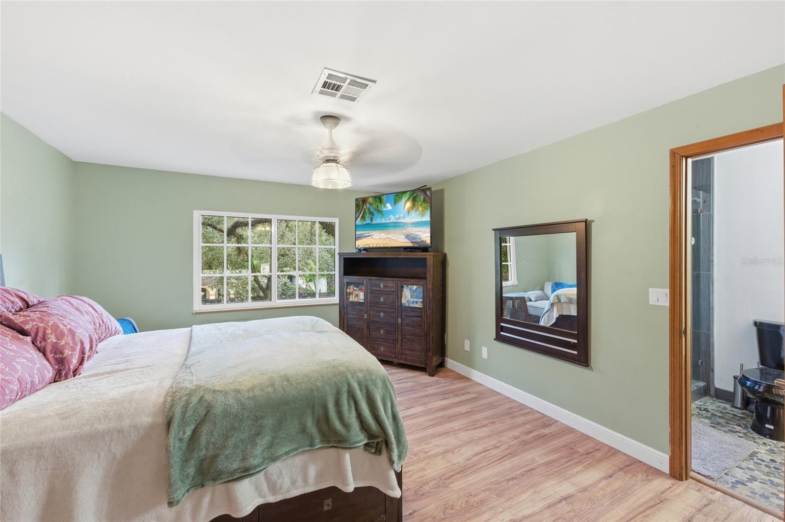 Image 42 of 70 For 2221 28th Way