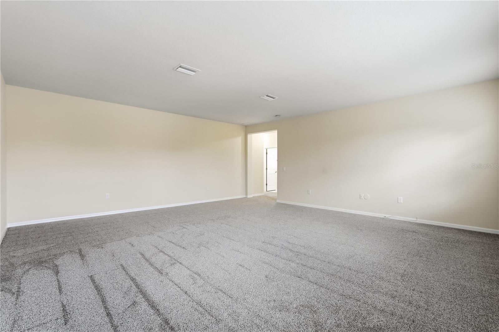 Listing photo id 30 for 20203 Autumn Fern Avenue