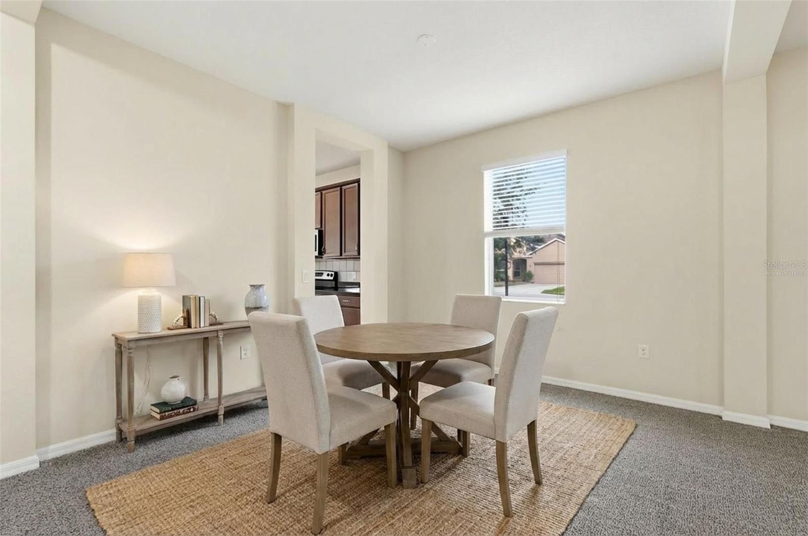 Listing photo id 5 for 20203 Autumn Fern Avenue